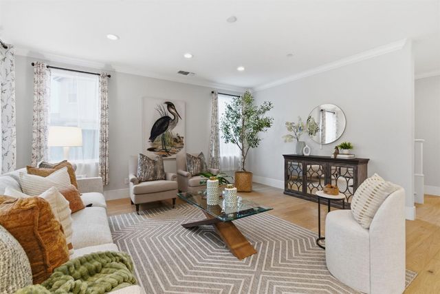 10922 Shadowport Ct, Stockton, CA 95219