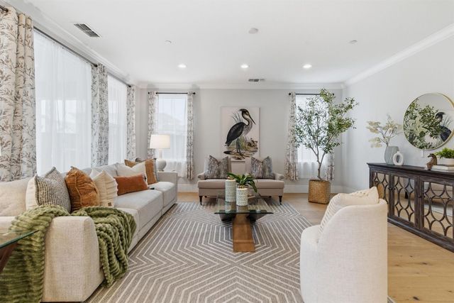 10922 Shadowport Ct, Stockton, CA 95219