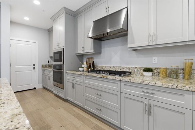 10922 Shadowport Ct, Stockton, CA 95219