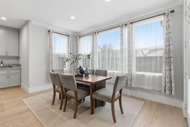 10922 Shadowport Ct, Stockton, CA 95219