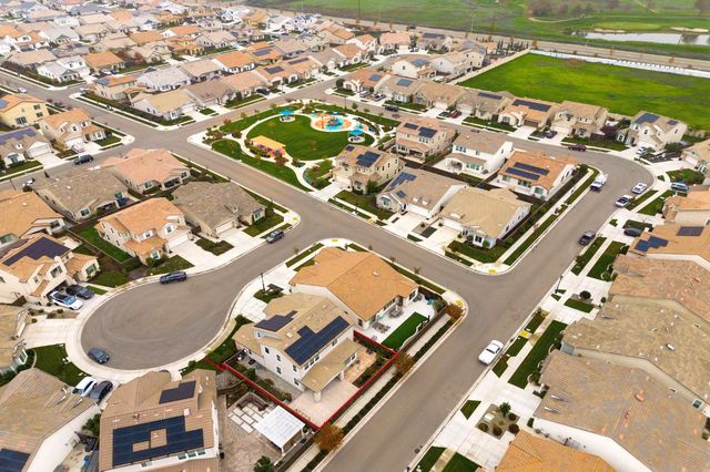 10922 Shadowport Ct, Stockton, CA 95219