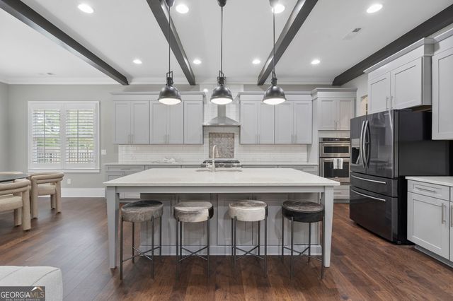 4884 Kentwood Drive, Marietta, GA 30068