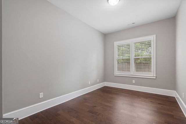 4884 Kentwood Drive, Marietta, GA 30068