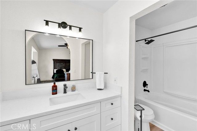 14769 Nanticoke Road, Apple Valley, CA 92307