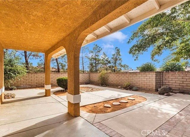 14769 Nanticoke Road, Apple Valley, CA 92307