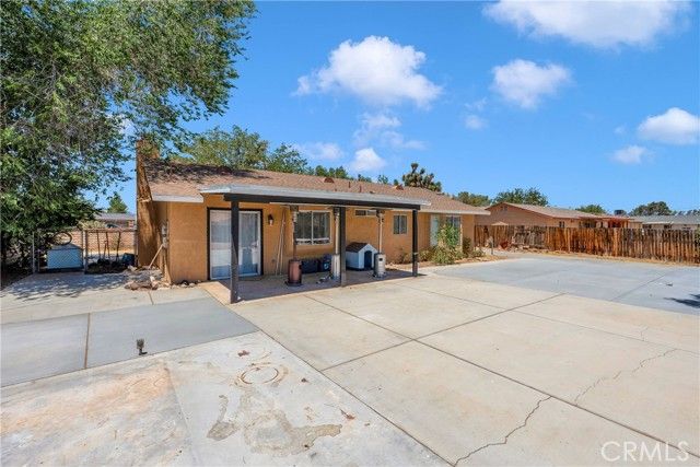 14769 Nanticoke Road, Apple Valley, CA 92307