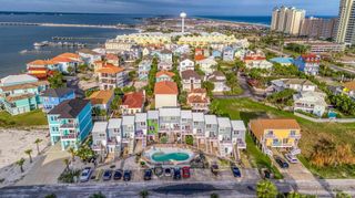 1430 Tina Dr 4, Navarre Beach, FL 32566