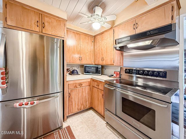 7847 Ranchito Avenue, Panorama City, CA 91402