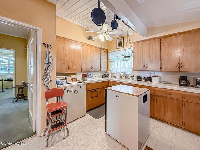 7847 Ranchito Avenue, Panorama City, CA 91402