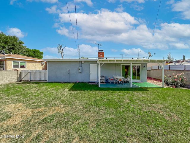 7847 Ranchito Avenue, Panorama City, CA 91402