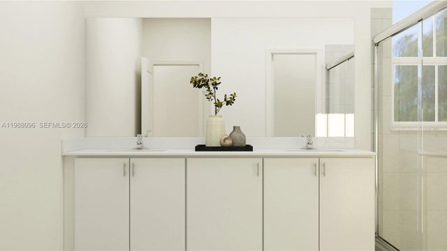 2435 SE 27 RD, Homestead, FL 33035