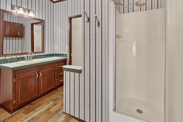 2307 NE 2nd Street, Mineral Wells, TX 76067