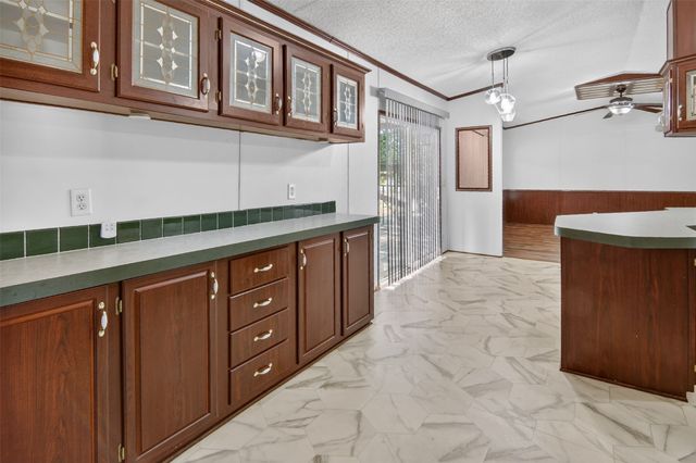 2307 NE 2nd Street, Mineral Wells, TX 76067