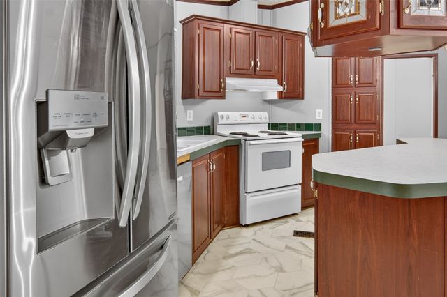2307 NE 2nd Street, Mineral Wells, TX 76067
