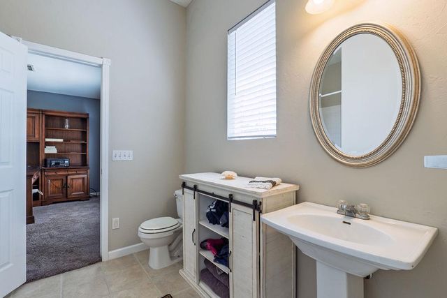 18831 Rockcreek Road, Harrah, OK 73045