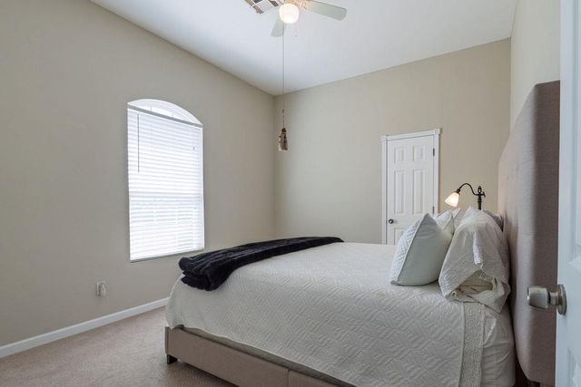 18831 Rockcreek Road, Harrah, OK 73045