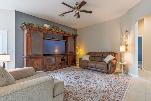 18831 Rockcreek Road, Harrah, OK 73045