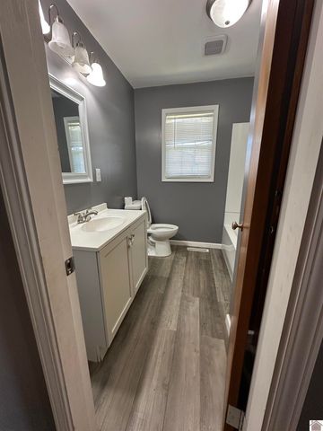 1103 S 12th Street, Mayfield, KY 42066