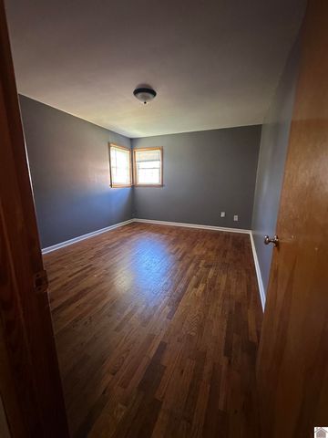 1103 S 12th Street, Mayfield, KY 42066