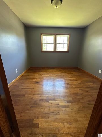 1103 S 12th Street, Mayfield, KY 42066