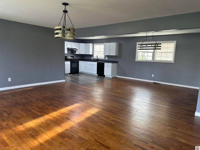 1103 S 12th Street, Mayfield, KY 42066