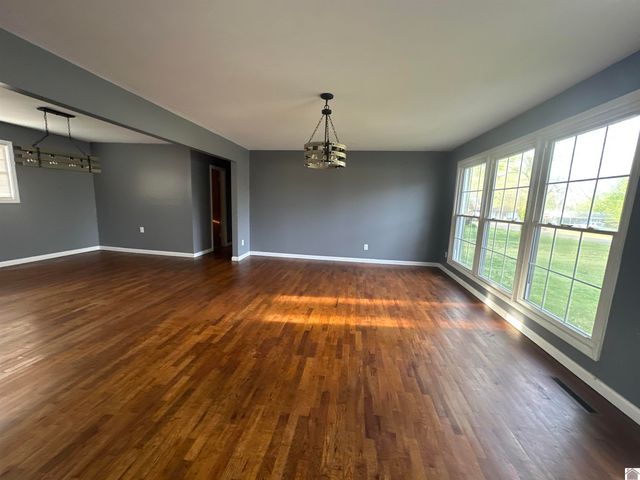 1103 S 12th Street, Mayfield, KY 42066