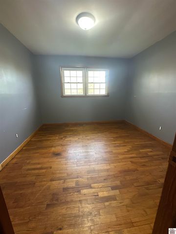 1103 S 12th Street, Mayfield, KY 42066