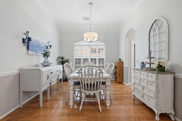 119 N Acacia Park Circle, Spring, TX 77382