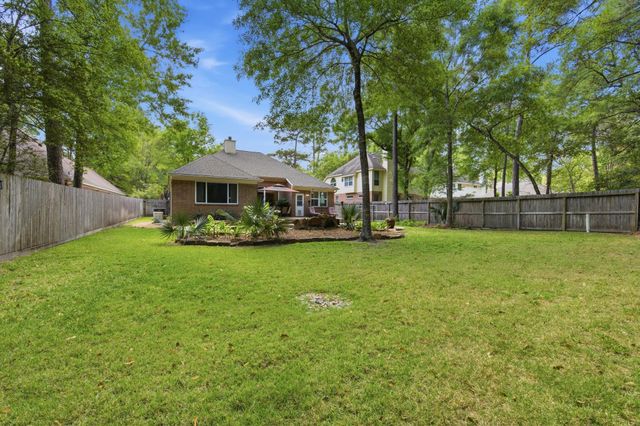 119 N Acacia Park Circle, Spring, TX 77382
