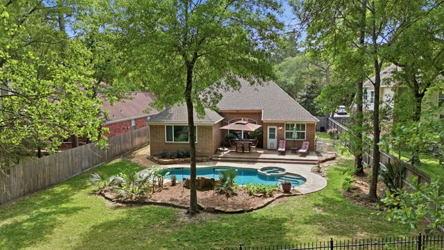 119 N Acacia Park Circle, Spring, TX 77382