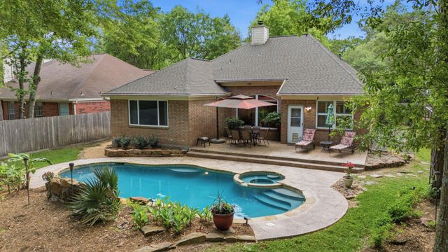 119 N Acacia Park Circle, Spring, TX 77382