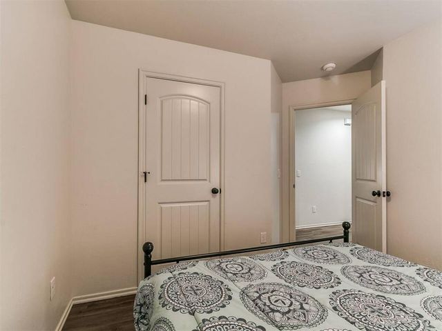 436 Chalk Hill Court, Edmond, OK 73003