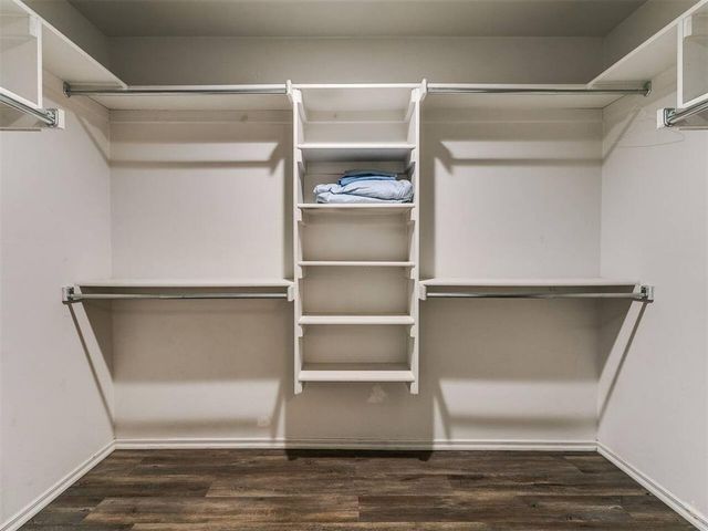 436 Chalk Hill Court, Edmond, OK 73003
