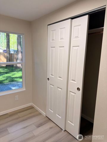 17122 Heather Ln SE Street, Yelm, WA 98597