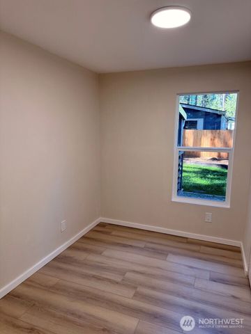 17122 Heather Ln SE Street, Yelm, WA 98597