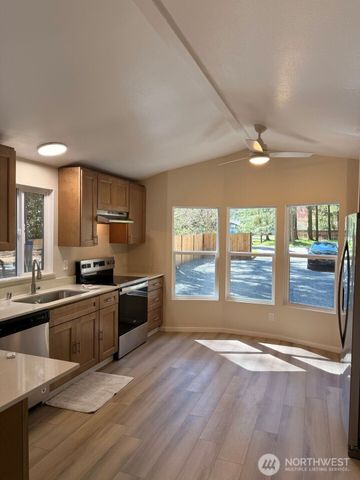17122 Heather Ln SE Street, Yelm, WA 98597