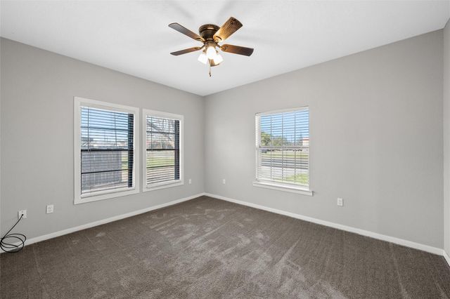 207 N Commerce, Bremond, TX 76629