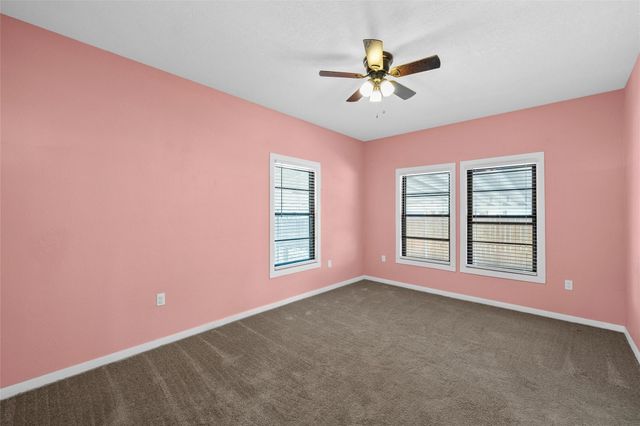 207 N Commerce, Bremond, TX 76629