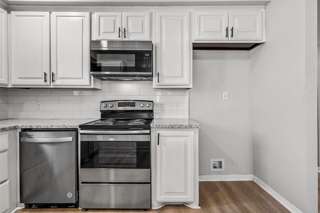 207 N Commerce, Bremond, TX 76629