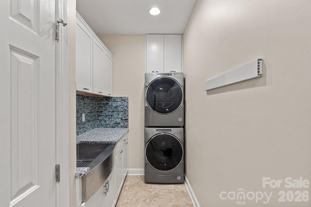 6111 Savannah Grace Lane, Huntersville, NC 28078