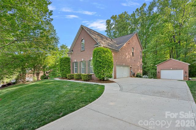 6111 Savannah Grace Lane, Huntersville, NC 28078