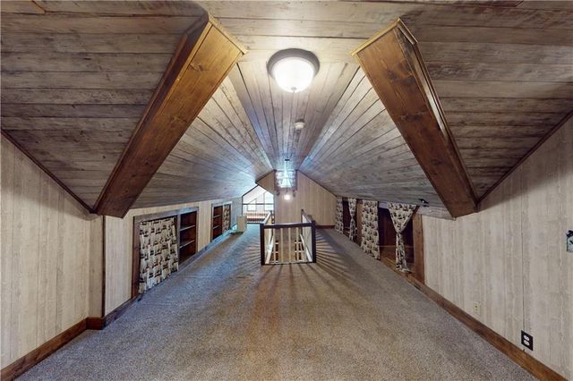 311 S Lynn Street, Nevada, MO 64772