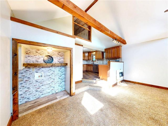 311 S Lynn Street, Nevada, MO 64772