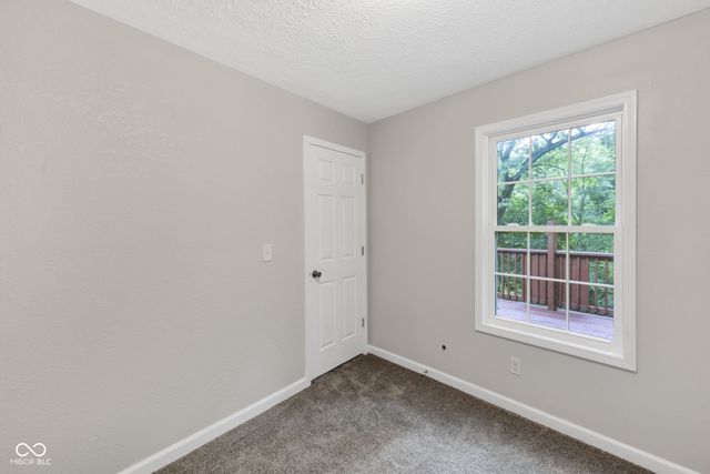312 North Street, Chesterfield, IN 46017