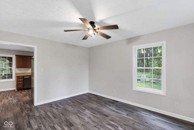 312 North Street, Chesterfield, IN 46017