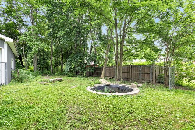 312 North Street, Chesterfield, IN 46017