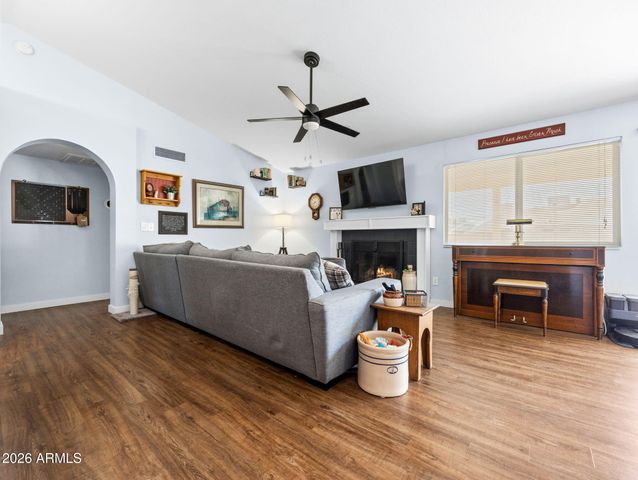 15245 N 62ND Avenue, Glendale, AZ 85306