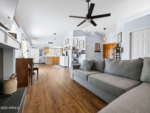 15245 N 62ND Avenue, Glendale, AZ 85306