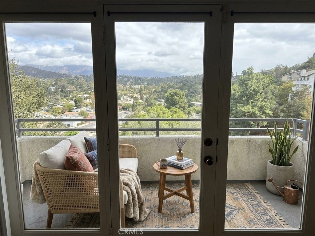 1425 Wildwood Drive, Eagle Rock, CA 90041 — photo 3