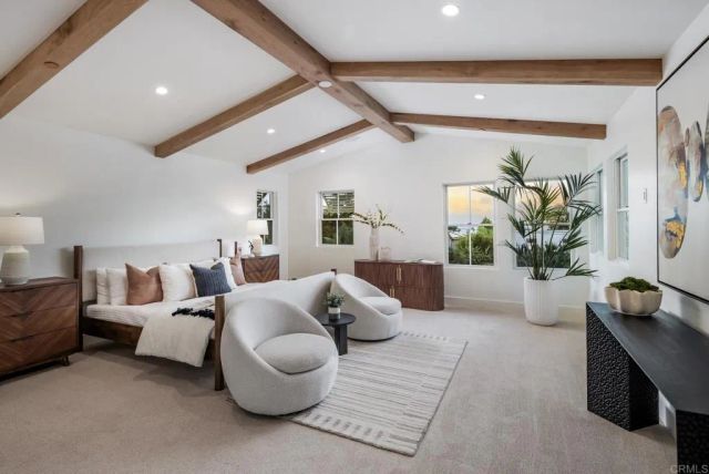 828 Conestoga Ct, Encinitas, CA 92024